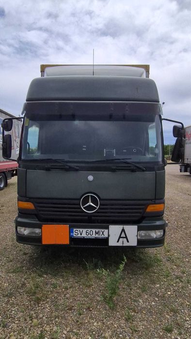 Mercedes-Benz 2003