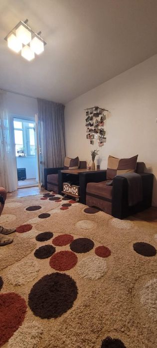 Apartament de vanzare Onesti, 4 camere, zona de sus. 95 mp.