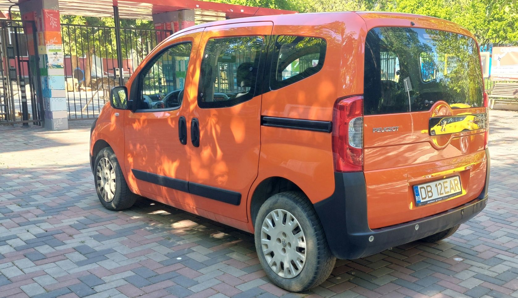 Vand Peugeot Bipper 1.3 diesel automat