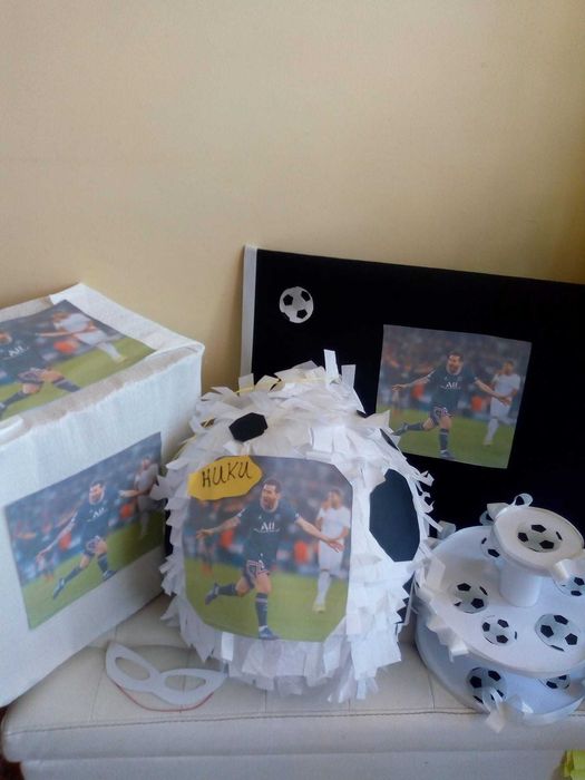 Фенски артикули тема футбол