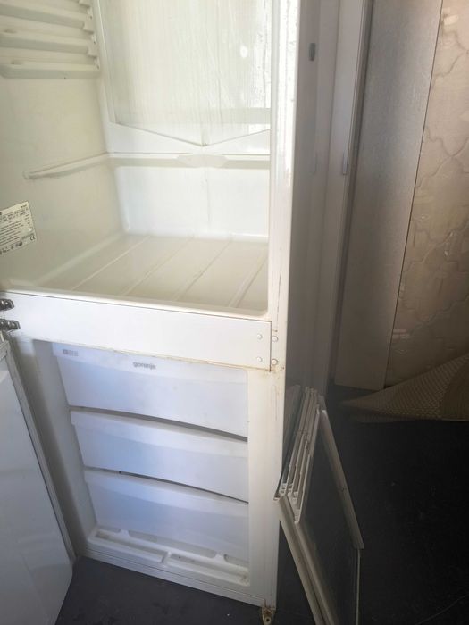 Хладилник и фризе за вграждане