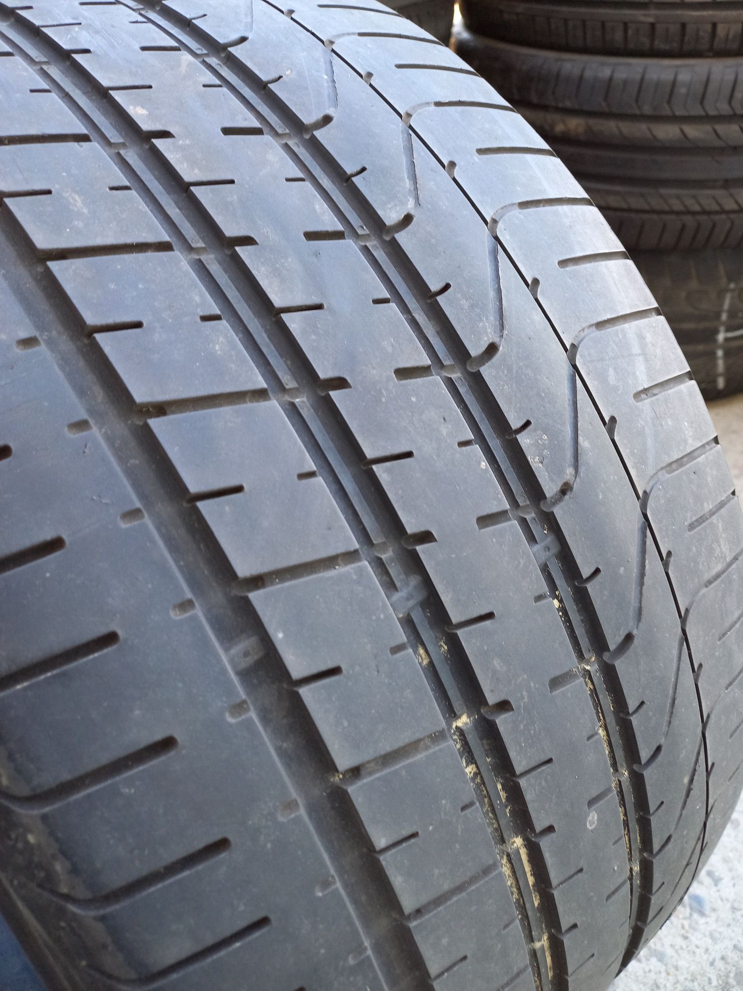 1xAnvelopa second vară 295 30 R20 Pirelli