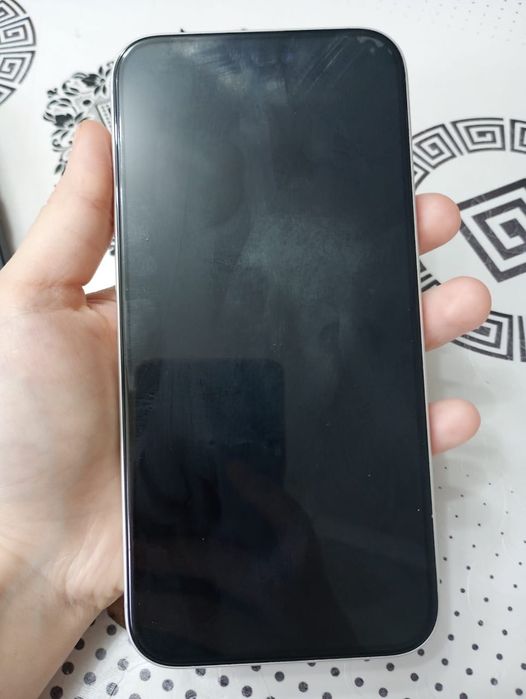 iPhone 16 plus, новый в хорошем состоянии