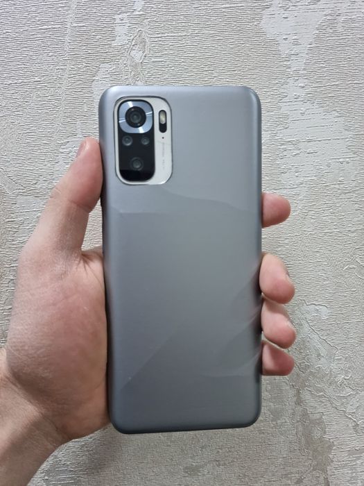 Продаю Redmi Note 10S, память 6/128, версия андроида 13, 5.000mah