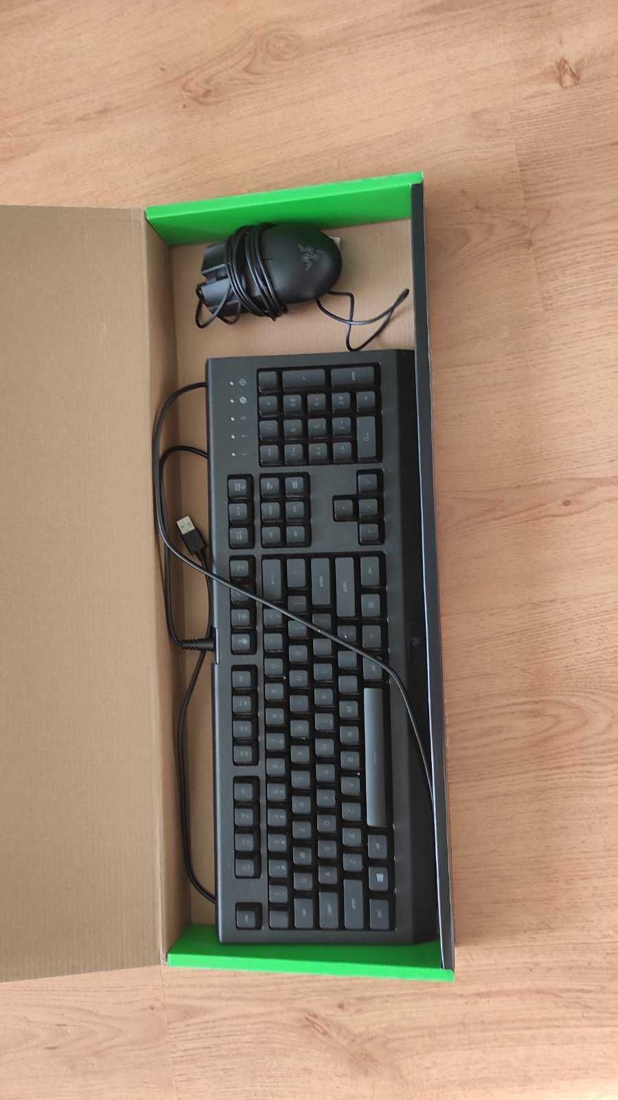 Комплеkт мишка и кавиатура за компютър Razer