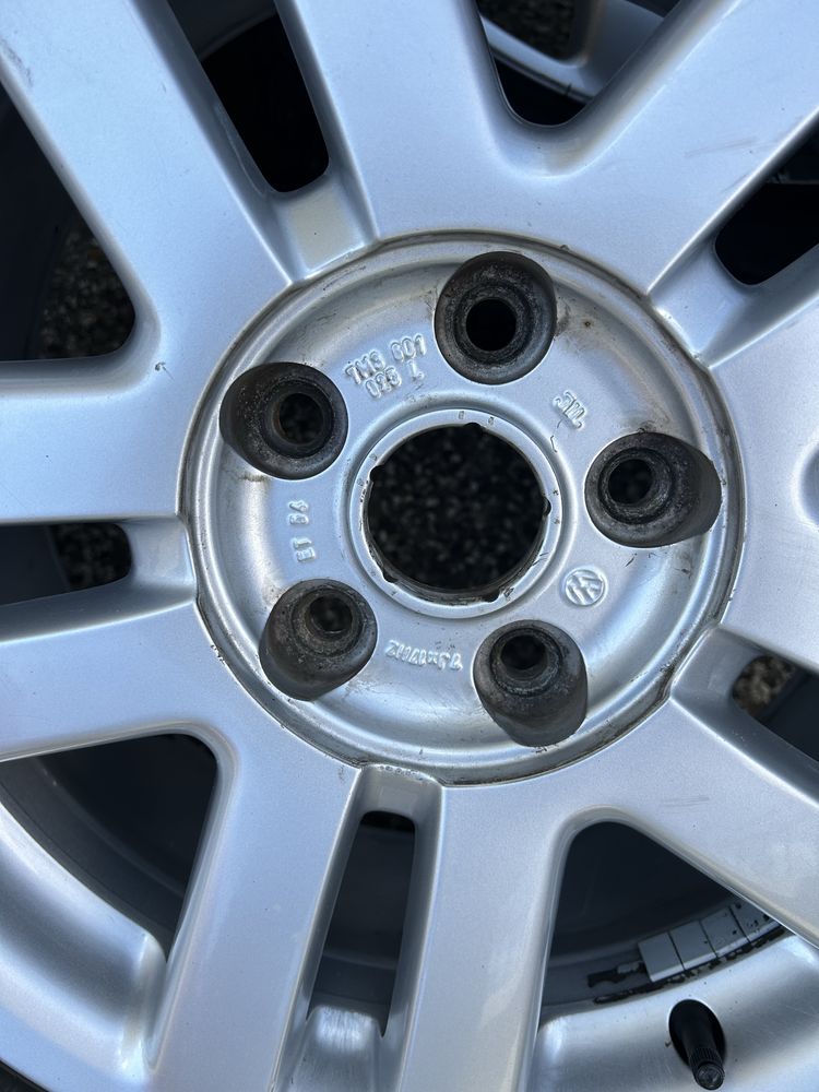 5х112 17 ски оргинални vw pasat golf 5 6 touran kadi skota seat
