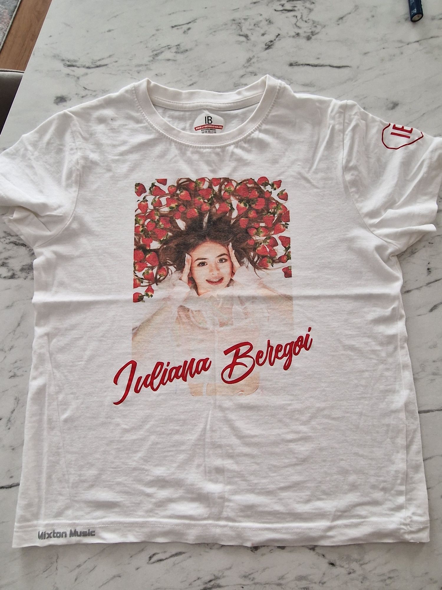 Vand tricouri + hanorac Iuliana Beregoi z generation 10 ani