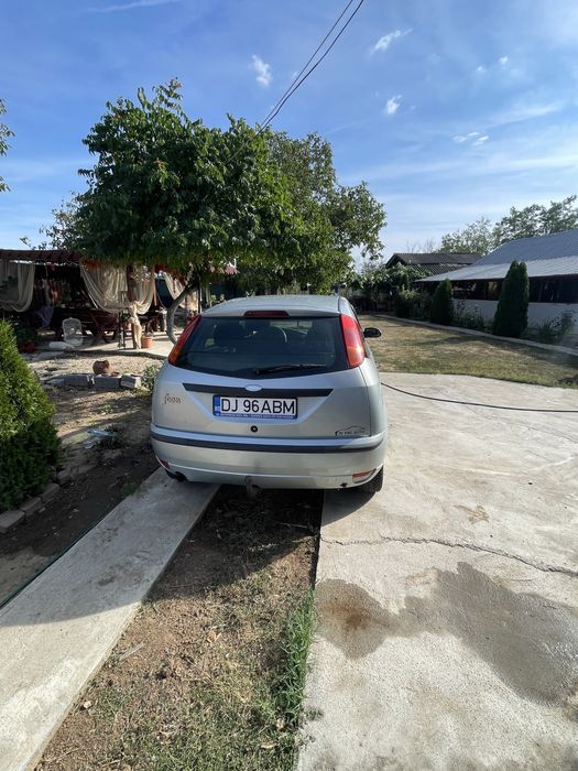 Ford Focus 2004 benzina + gpl
