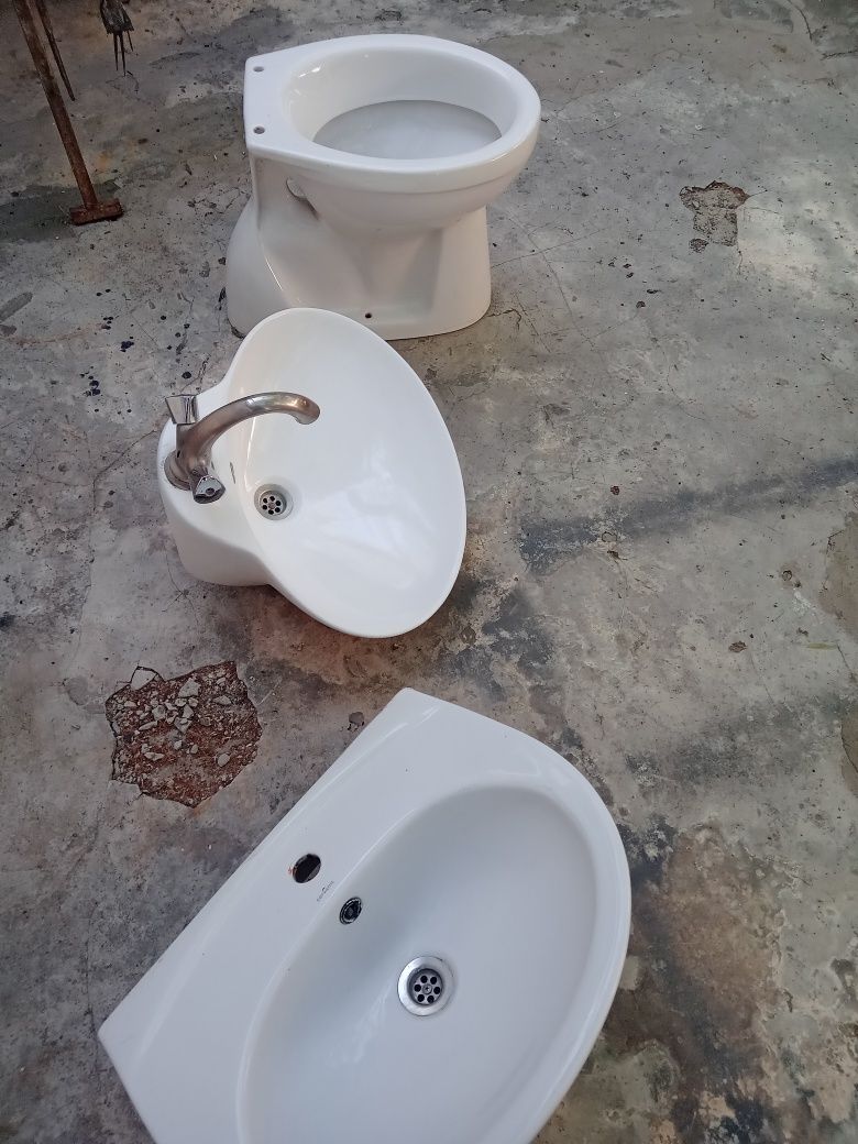 Vand wc si 2 chiuvete