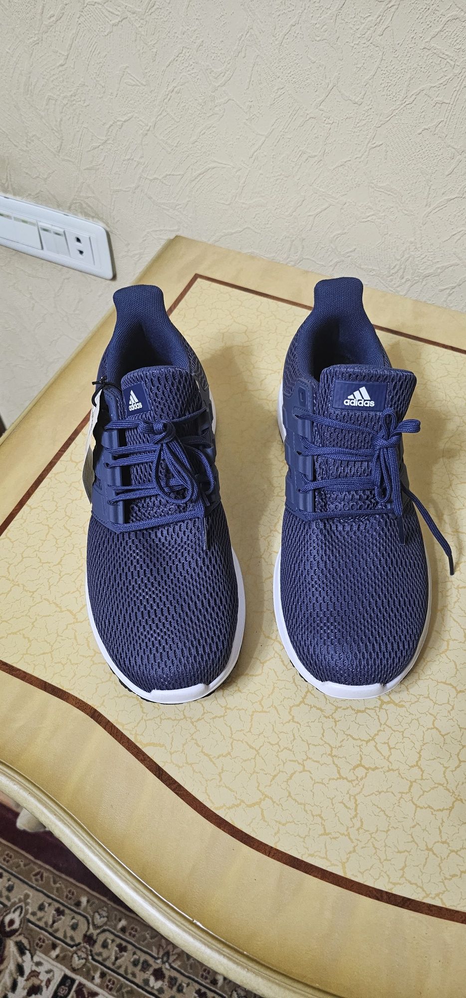 Оригинальные кросовки Adidas