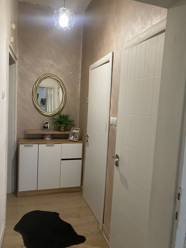 Продава се Двустаен апартамент в Димитровград - 56 кв.м за 1002 €/кв.м - Снимка #4