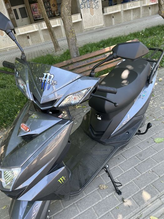 Scuter electric nou Volta vs1