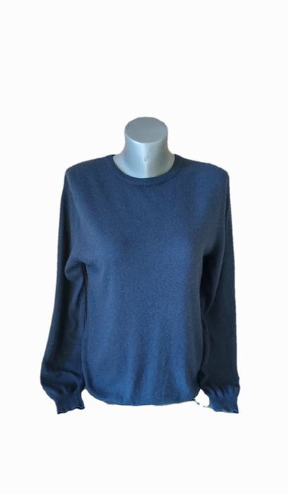 Пуловер Oro Cashmere. 35% кашмир, 35% коприна, 30% вълна. размер L