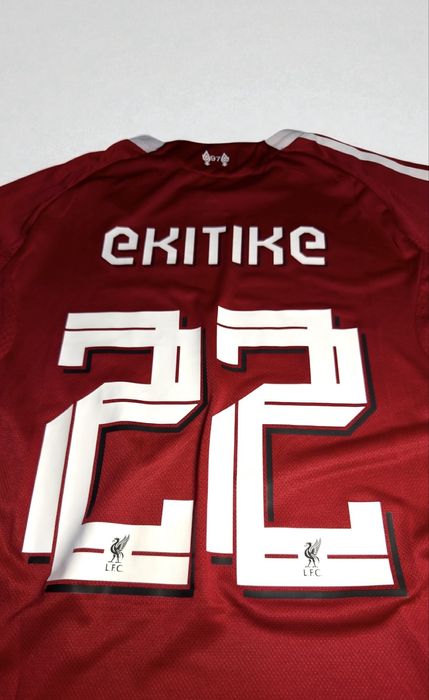 Liverpool 25/26 Home Long Sleeve ( Ekitke 22 )