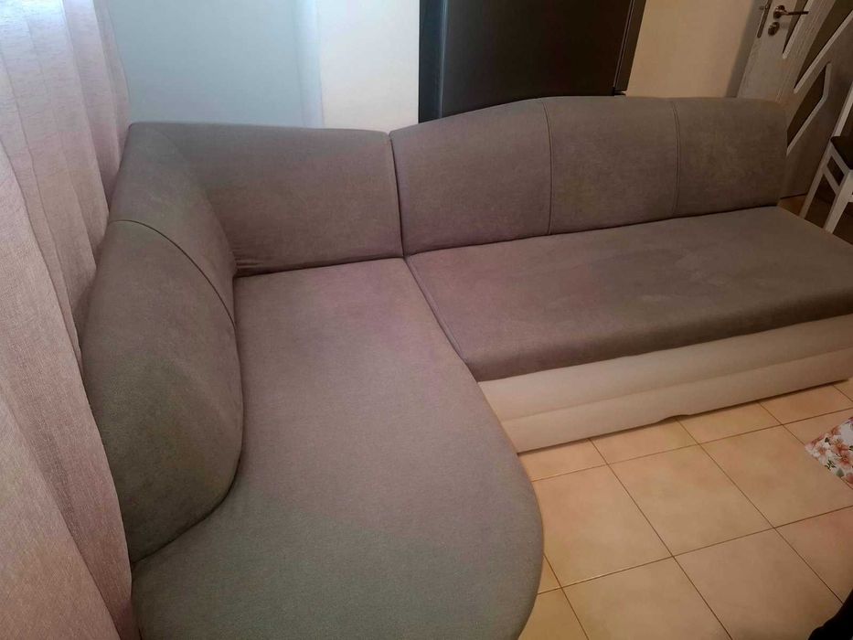 Двуцветен Ъглов диван