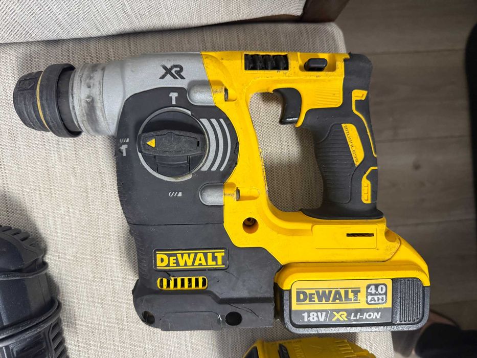 Dewalt DCH273 Перфоратор