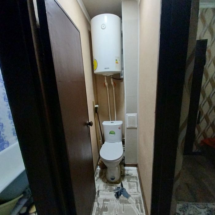 Чирчик шахар 4 м/р 3х сотилади Бош толов 12.500$ Паспорт бн Ипотека