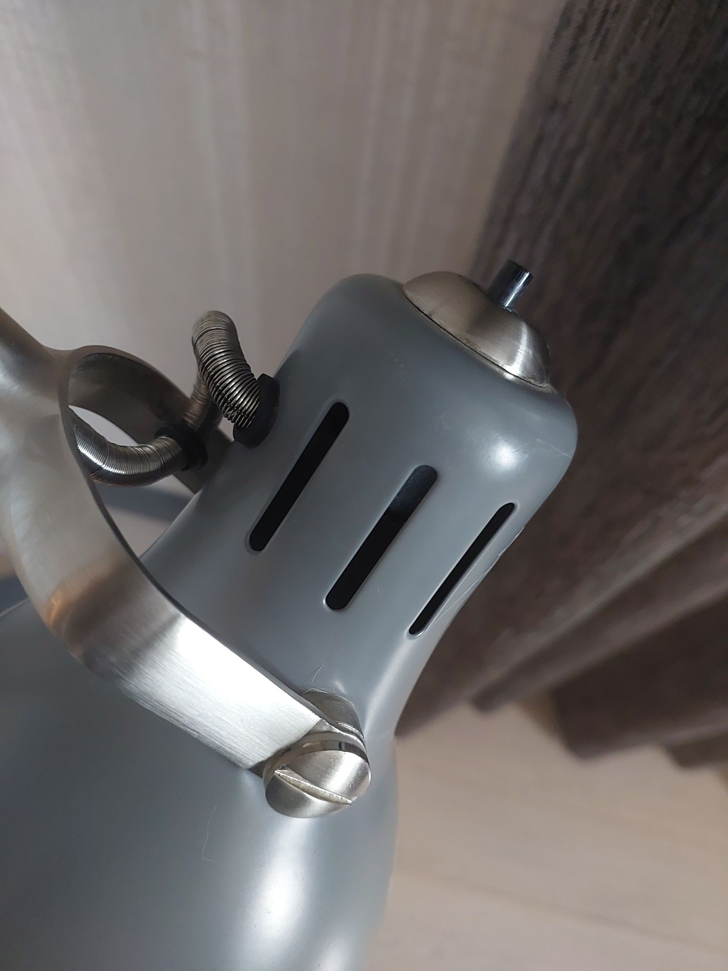 Лампа напольная Ikea Arod для чтения