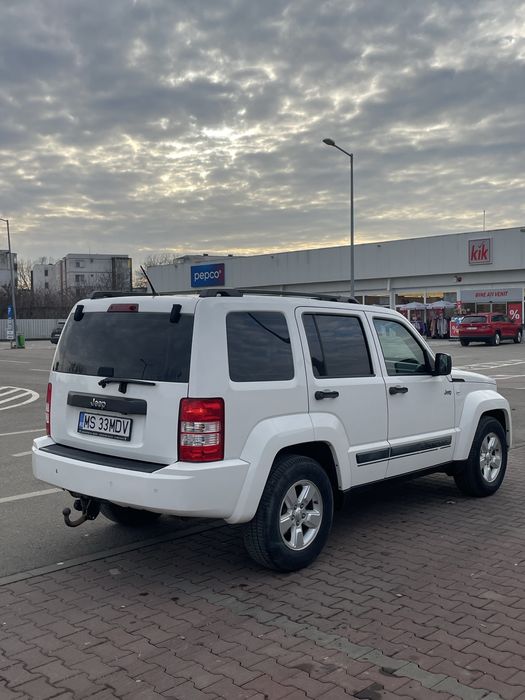 Jeep KK Cherokee