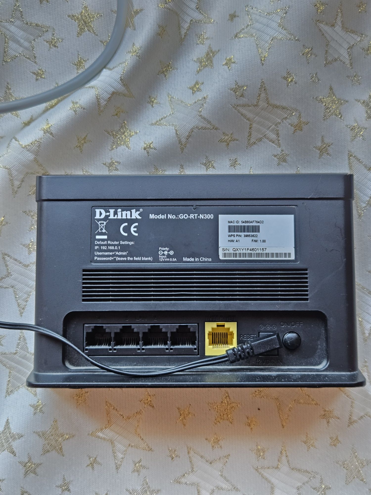 Безжични Рутери TP-Link и D-Link