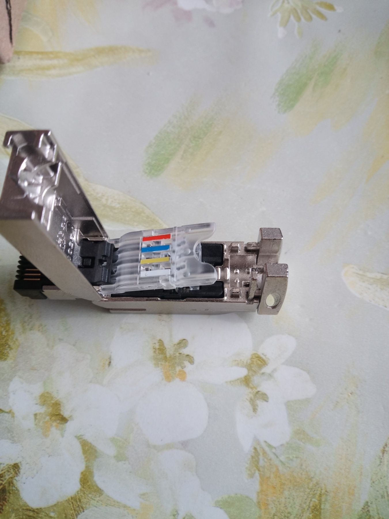 Siemens, FastConnect мъжки Cat5 RJ45 конектор