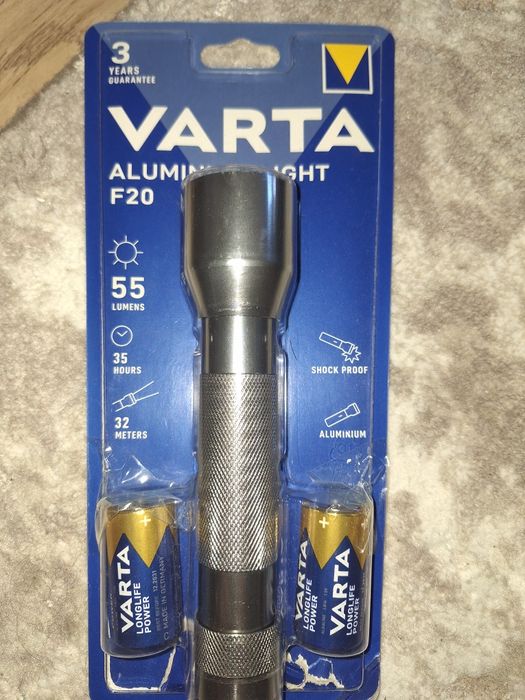 LANTERNA Varta noua led !