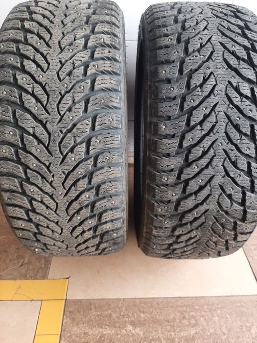Продам шины 235/45/18 нокиан
