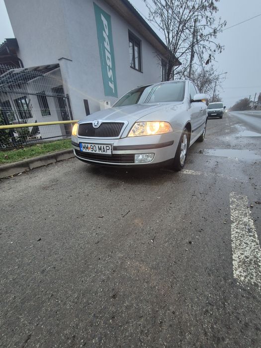 Skoda Octavia  2