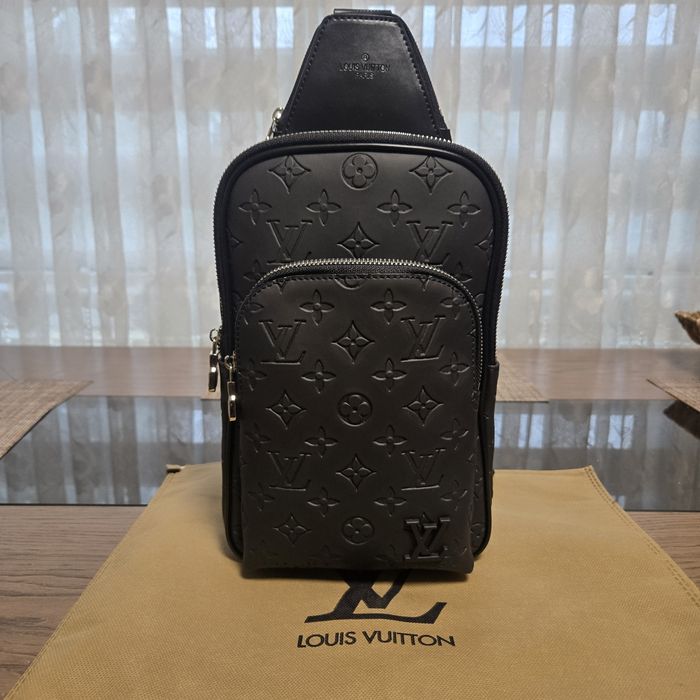 Мъжка чанта louis vuitton