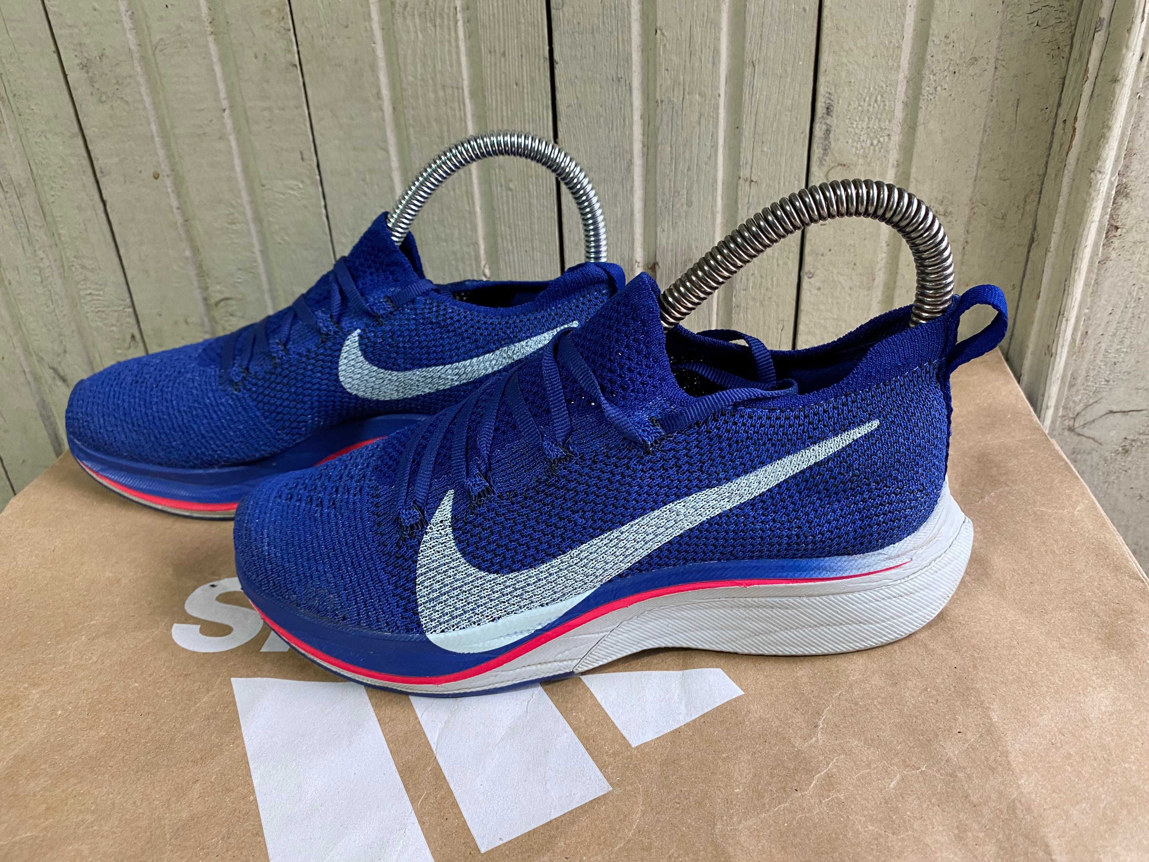 ''Nike Zoom Vaporfly 4% Flyknit''оригинални маратонки 36.5 номер