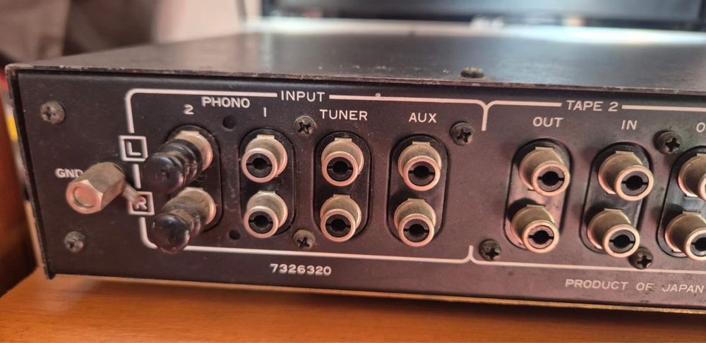 Preamplificator Nikko Beta 20