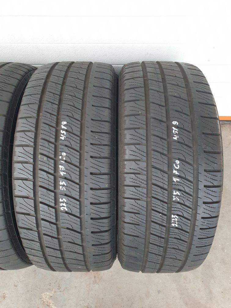 Зимни гуми за Бус 4 броя GOODYEAR CargoVector 225 55 R17С дот 4519