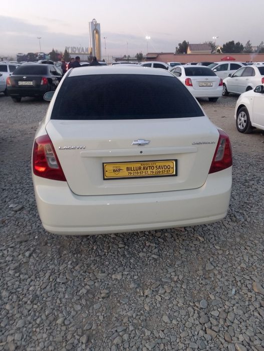 Шевролет ласетти 1.8