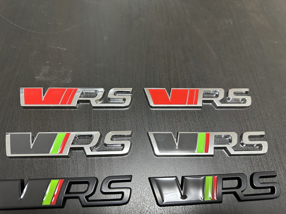 Emblema sigla Skoda VRS fata spate