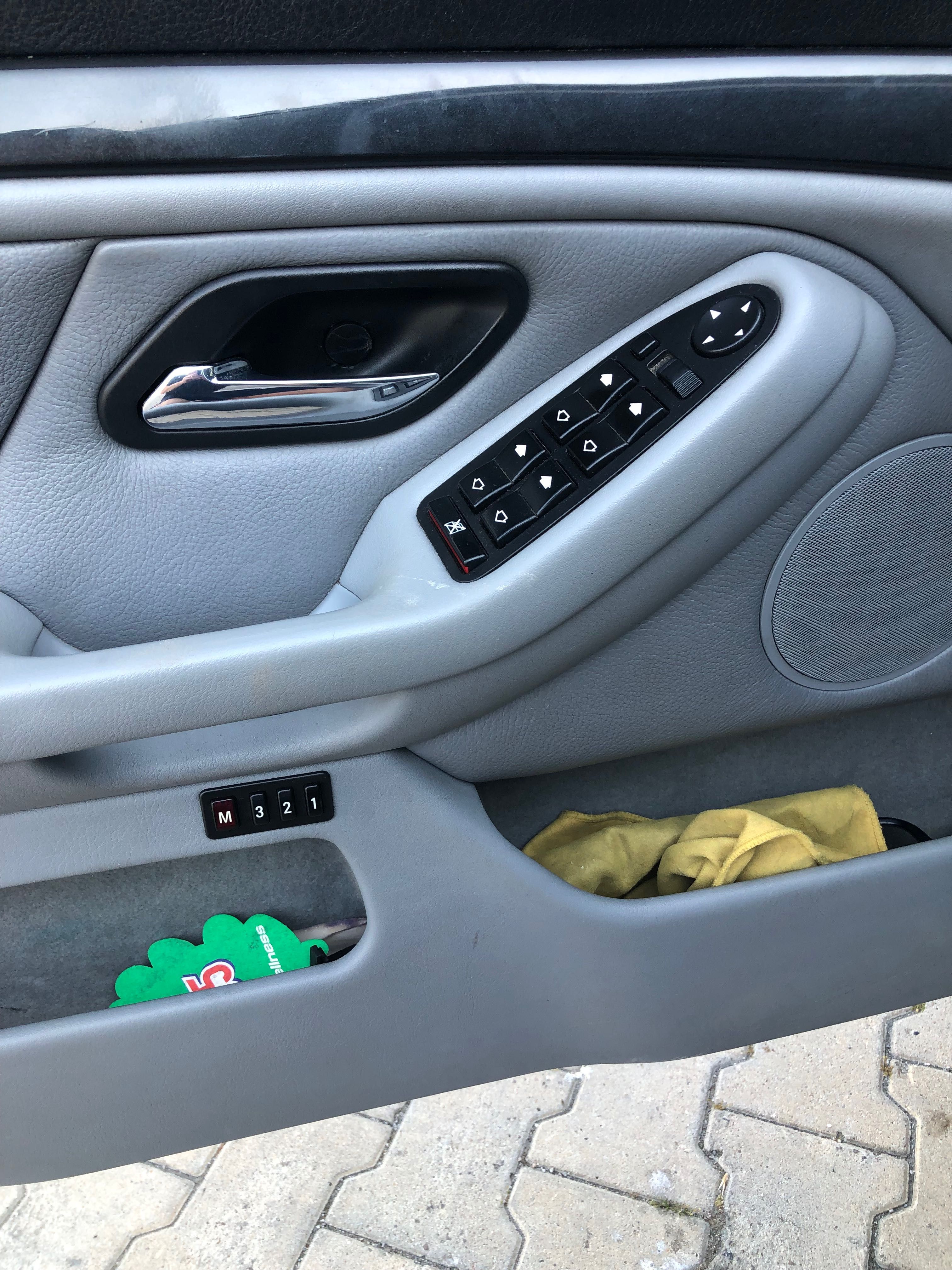 Продава се Bmw530 дизел произведена е2003 автоматик