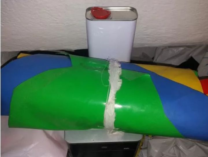 Клей для батута. Латки клей.