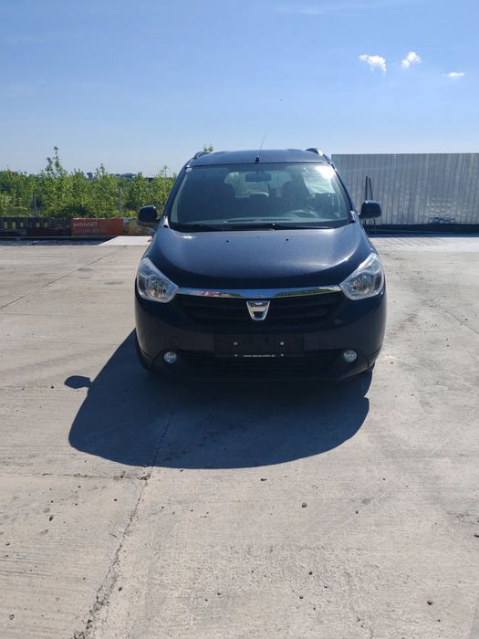 Dacia Lodgy Dacia Lodgy Laureate - 7 locuri / 2013 / impecabila