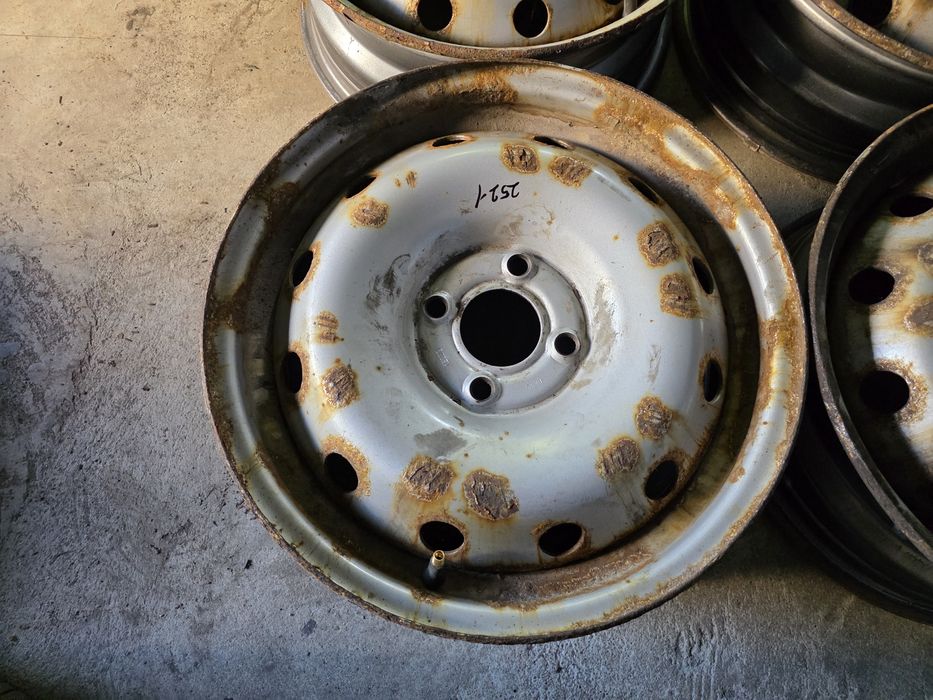 Железни Джанти 15 - Renault, Dacia