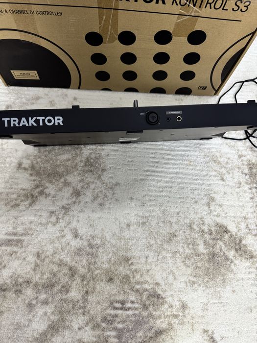 Traktor control S3