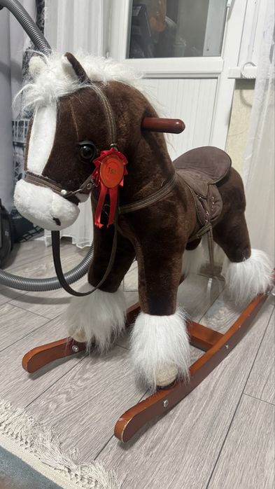 Детская лошадка качеля