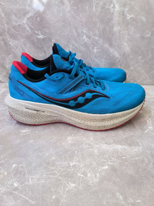 Маратонки Saucony номер 44
Маратонки за бягане Triumphм