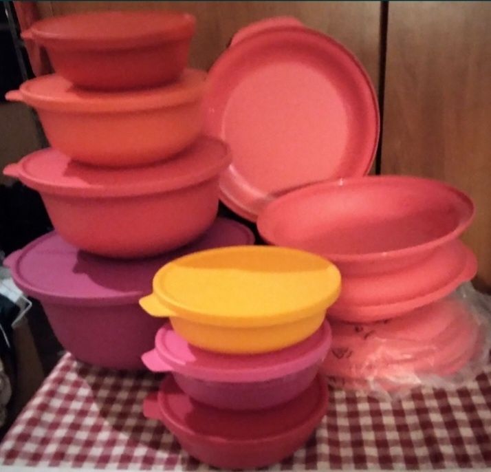 Подаръци и др.за ценители Tupperware