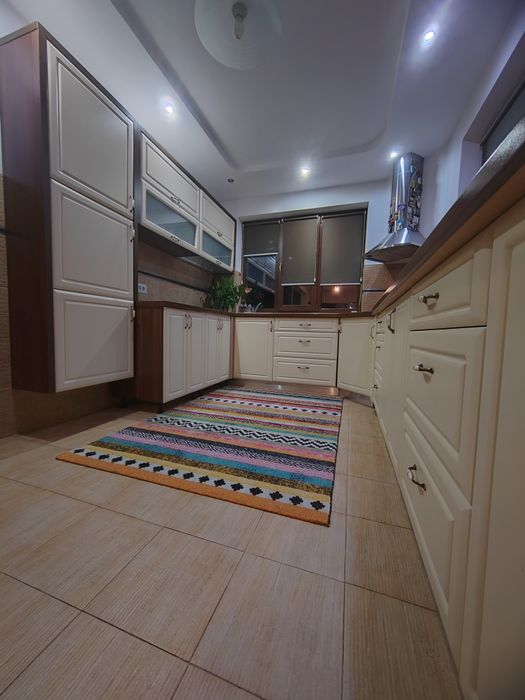 Mobila de bucătărie