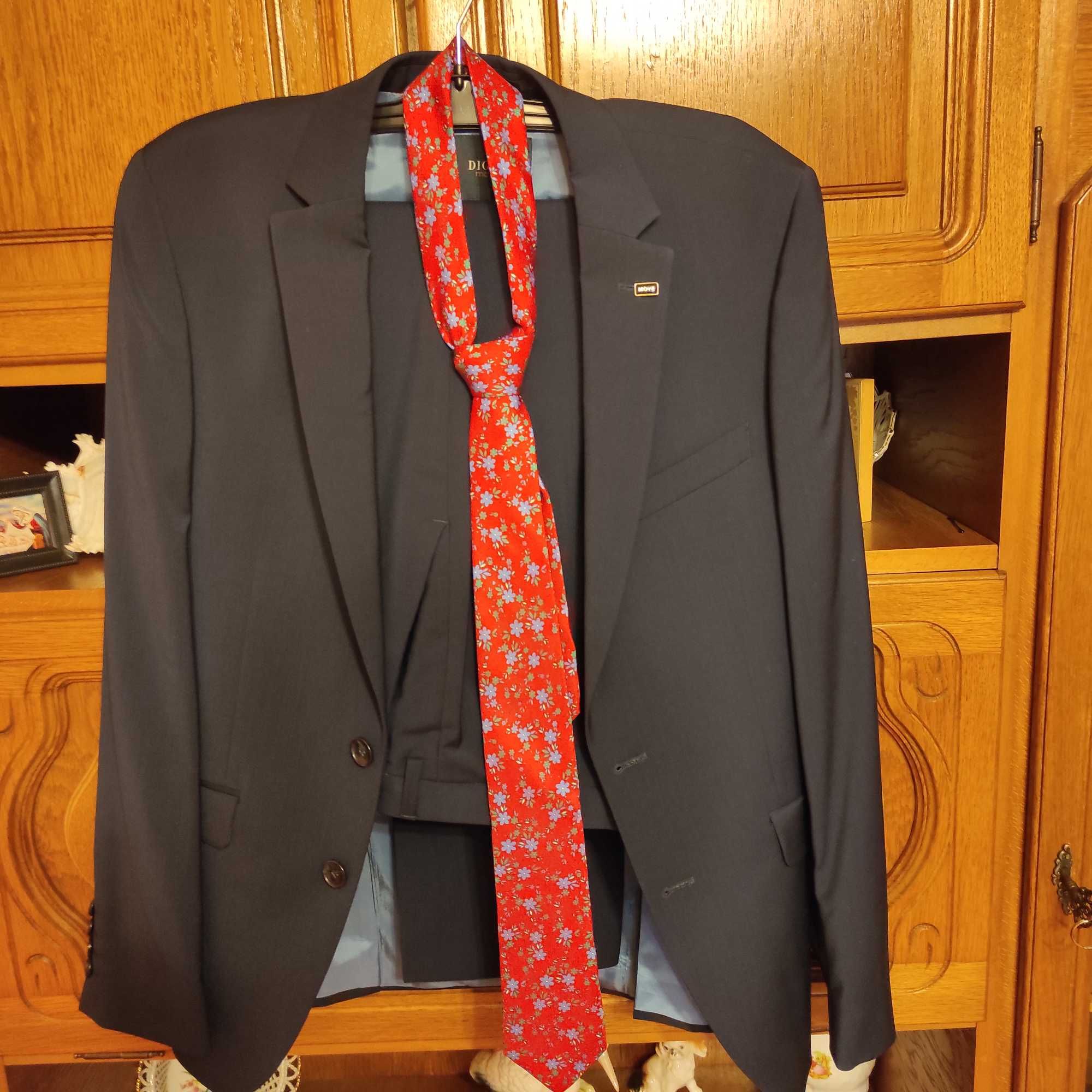 Costum slim DIGEL move:Sacou+pantaloni+cravată