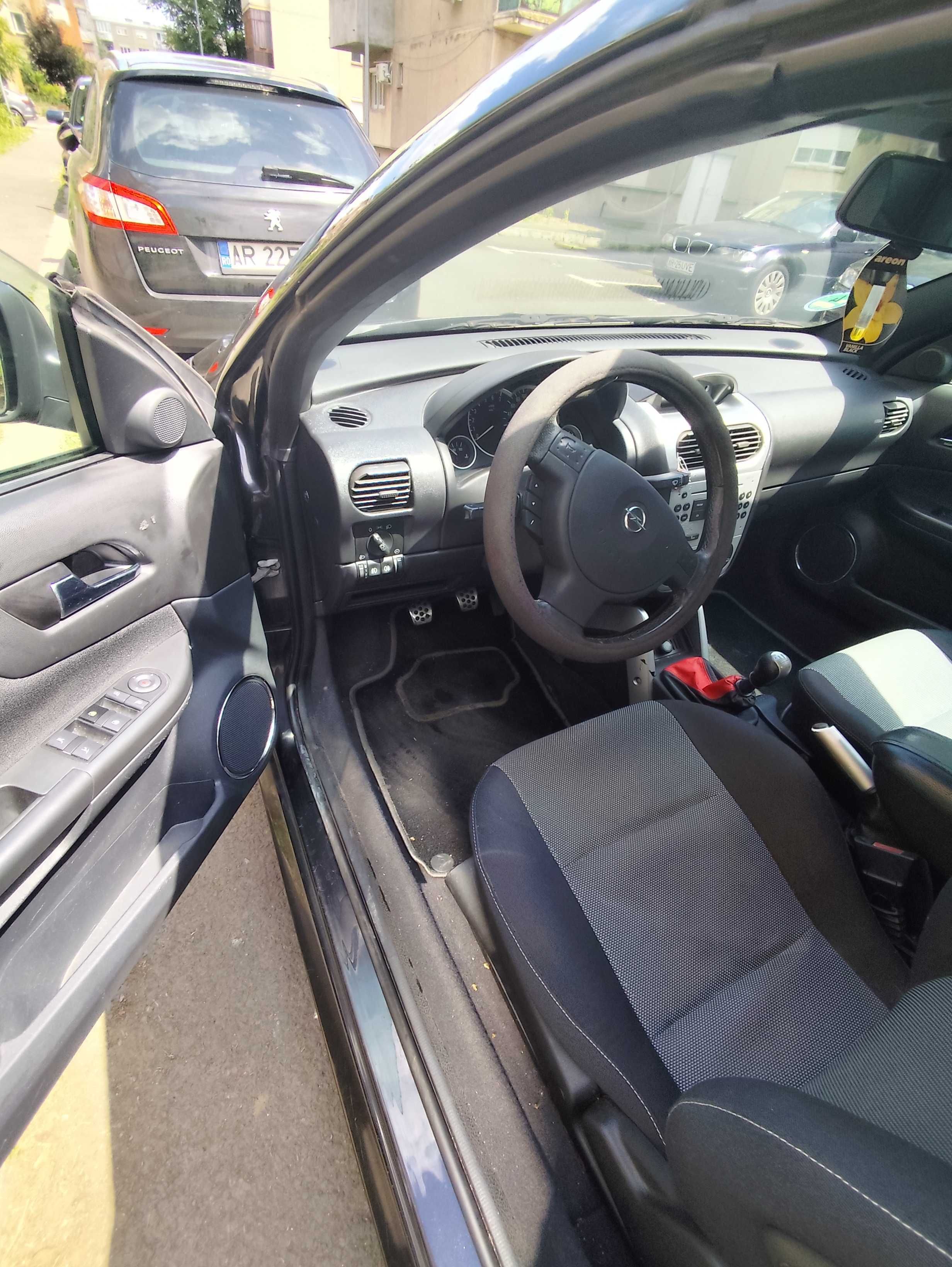 Vând Opel tigra twintop 1.8 benzina