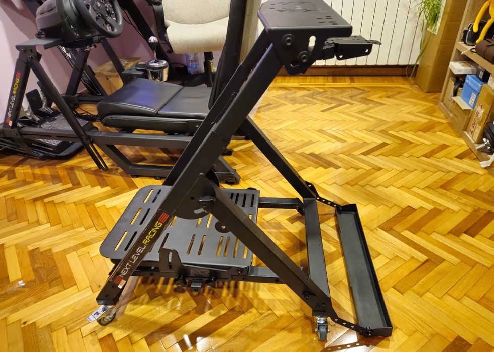 Next level racing stand 2.0