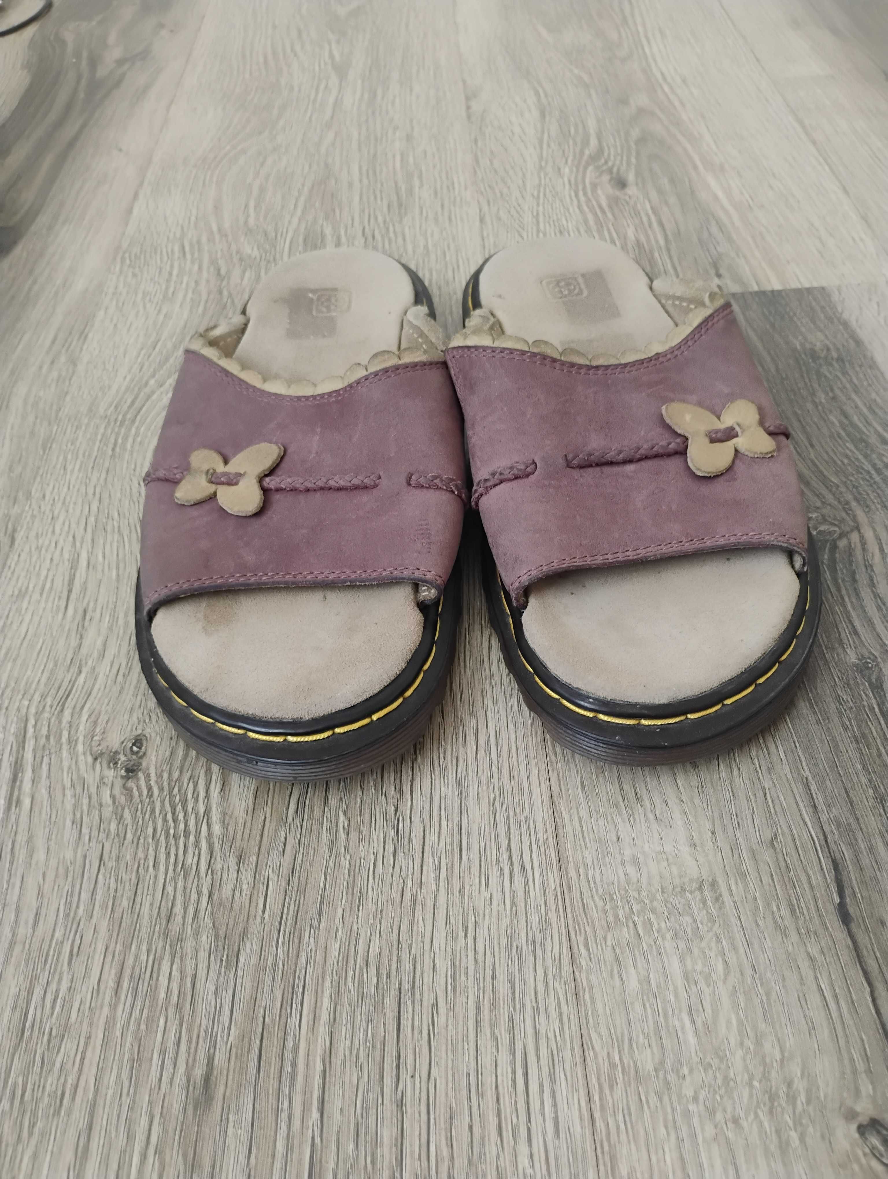 Оригинални чехли Dr. Martens