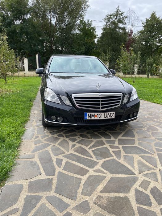 Vând Mercedes-Benz 2011  E200 CDI Cutie automata, 281.000 km
