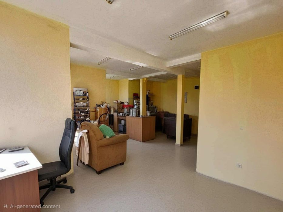 Продавам търговско помещение в с.Айрово