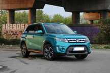 Suzuki Vitara Luxus AllGrip / 4x4 / trapa panoramica / distronic